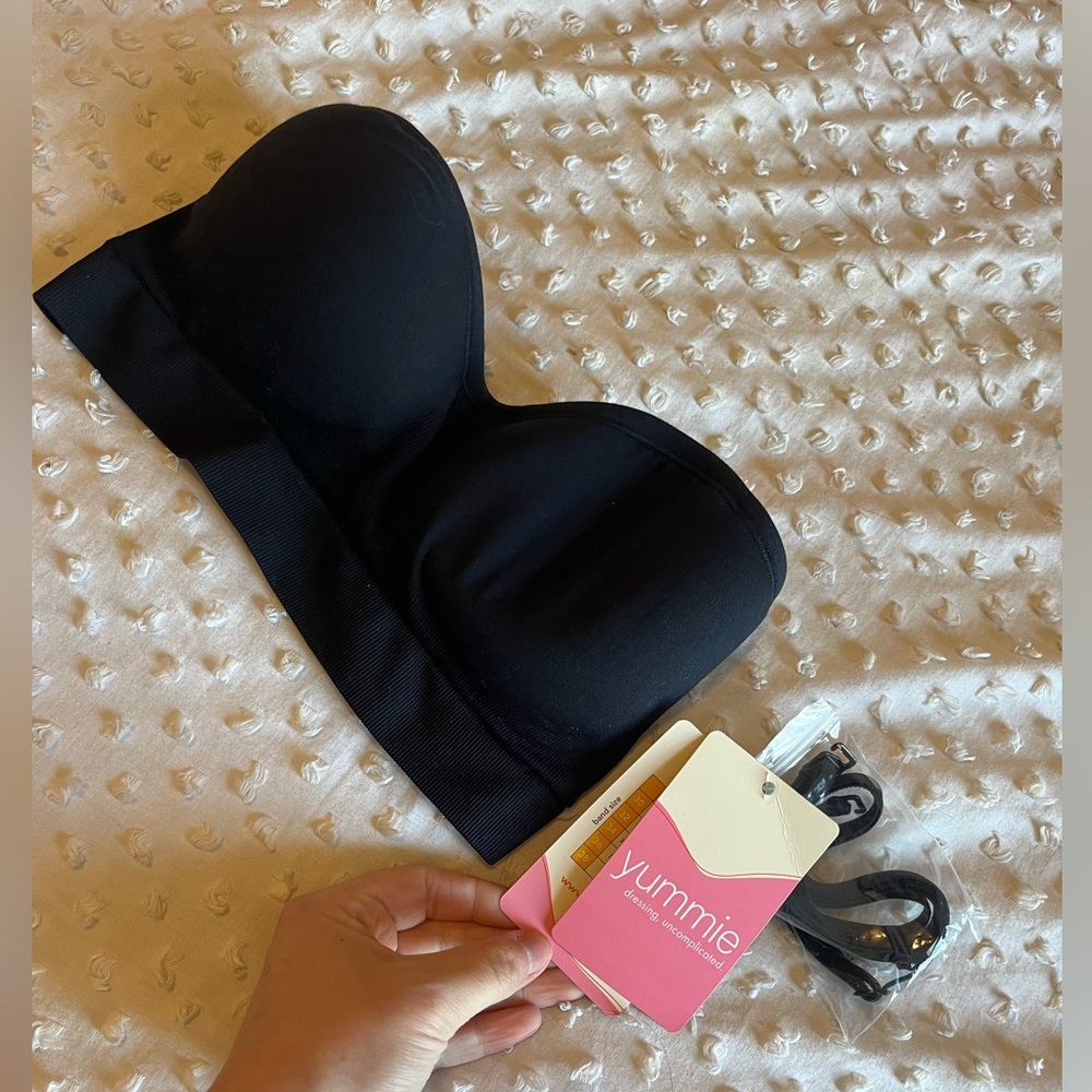Yummie NWT strapless bra
